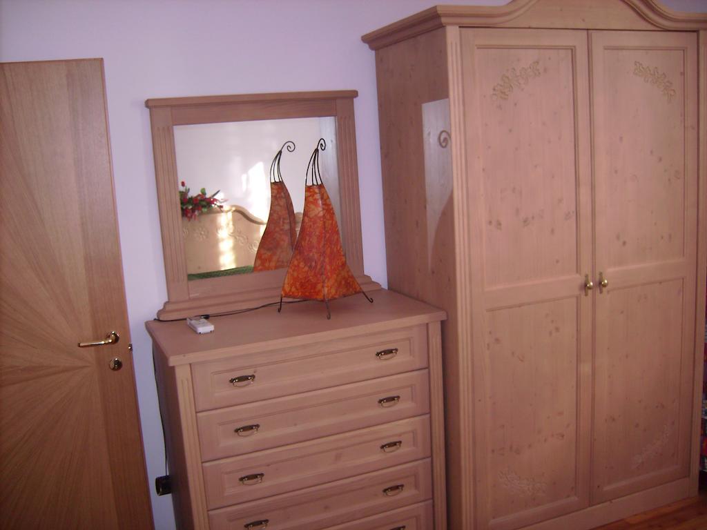 Charming Glicine And Azalea House Art And Colour With Lakeview Cadenabbia Zimmer foto
